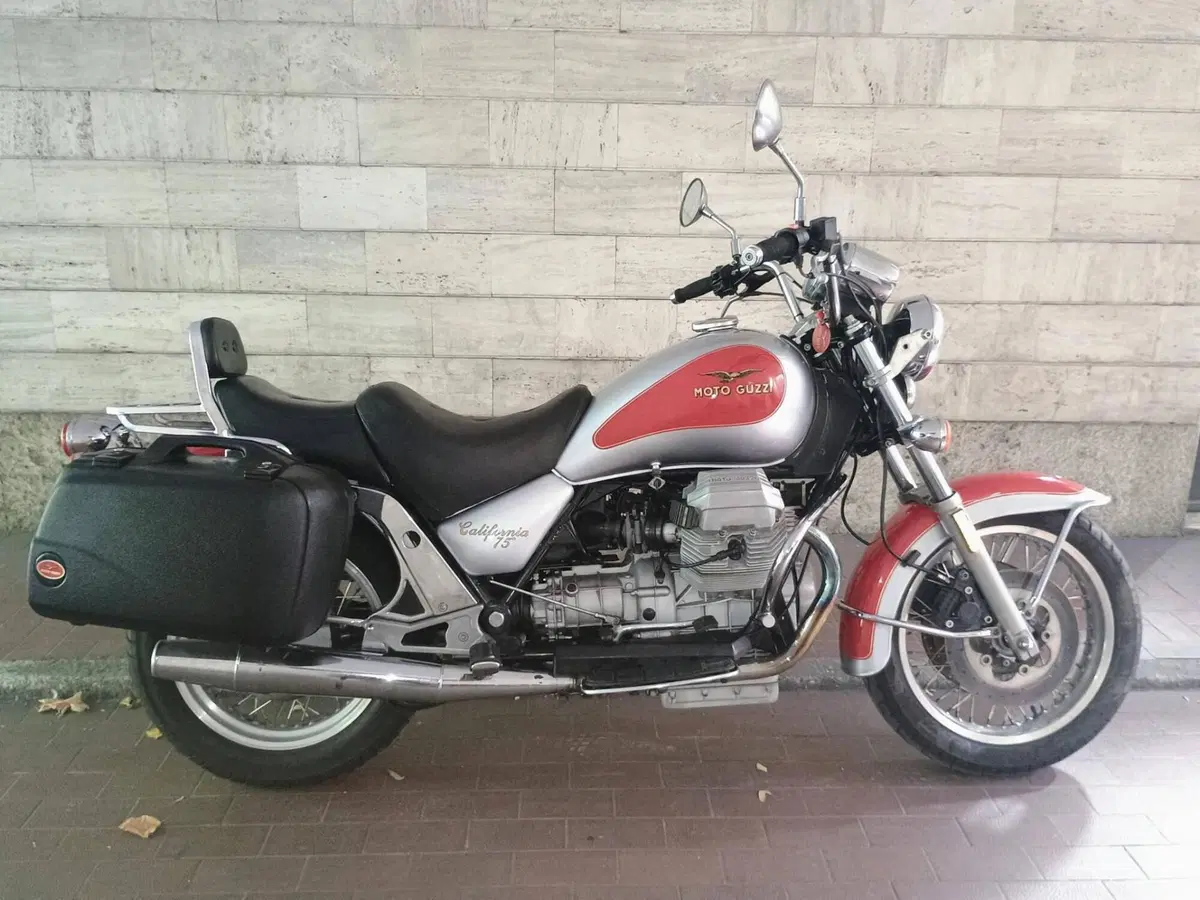 Moto Guzzi California 1100 (7)