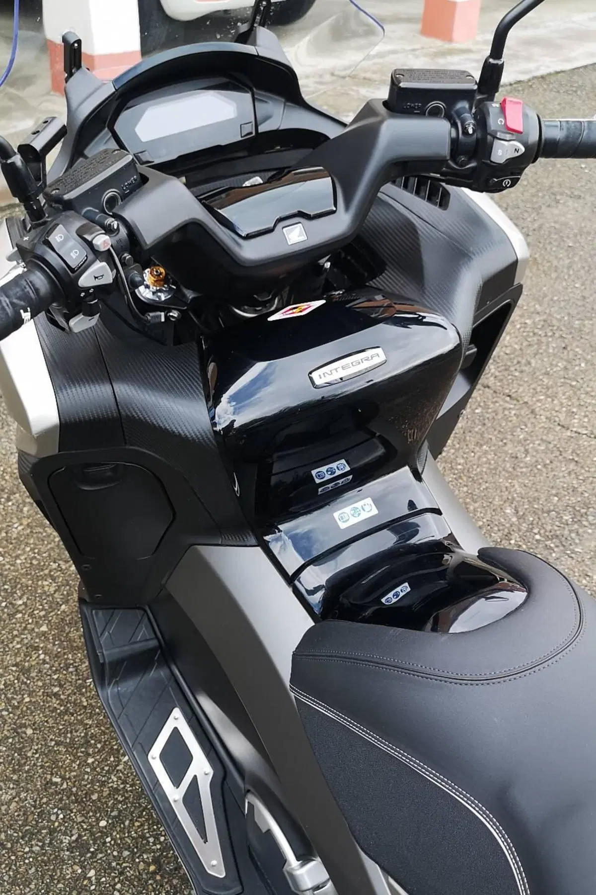 Honda Integra 750 DCT (2016 - 17) (4)