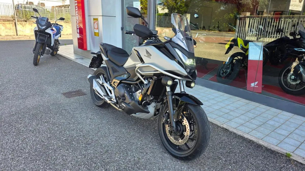 Honda NC 750 X DCT (2025 - 26) (2)