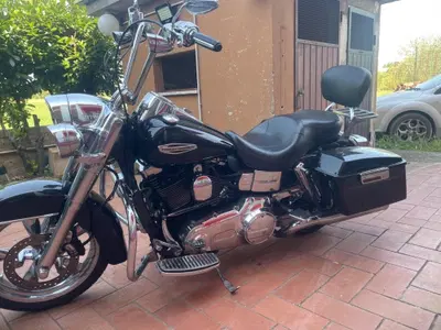 Harley-Davidson 1690 Wide Glide (2010 - 17) - FXDWG usata