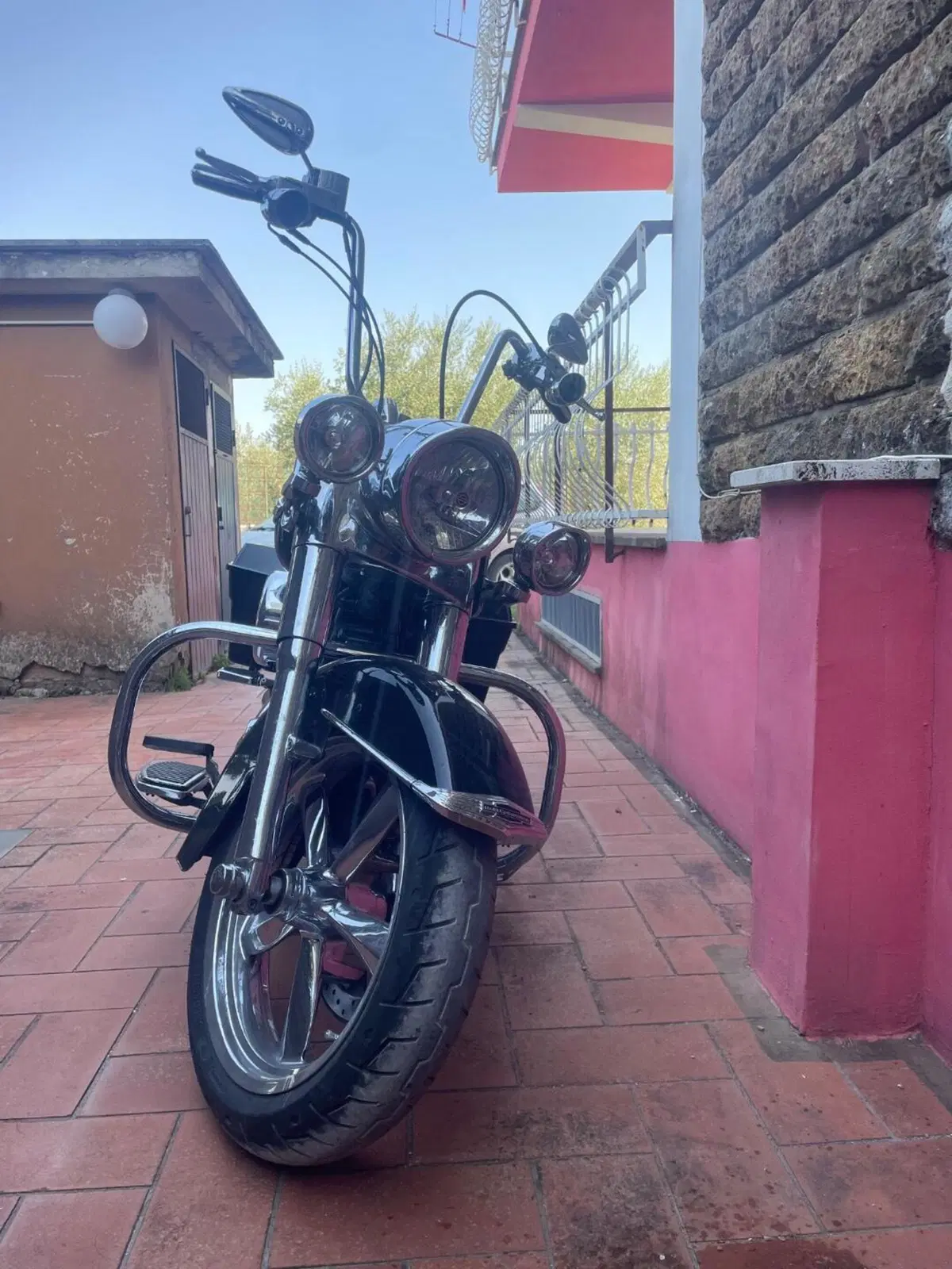 Harley-Davidson 1690 Wide Glide (2010 - 17) - FXDWG (3)
