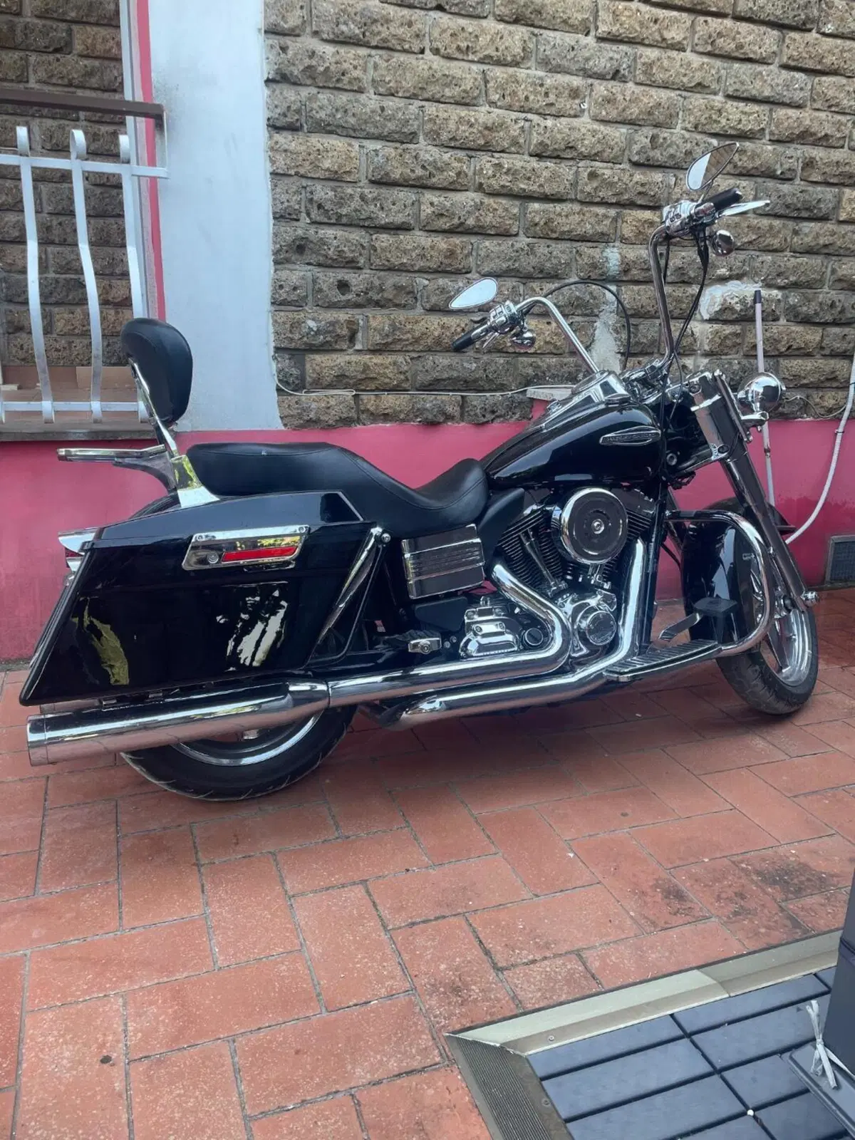 Harley-Davidson 1690 Wide Glide (2010 - 17) - FXDWG (5)