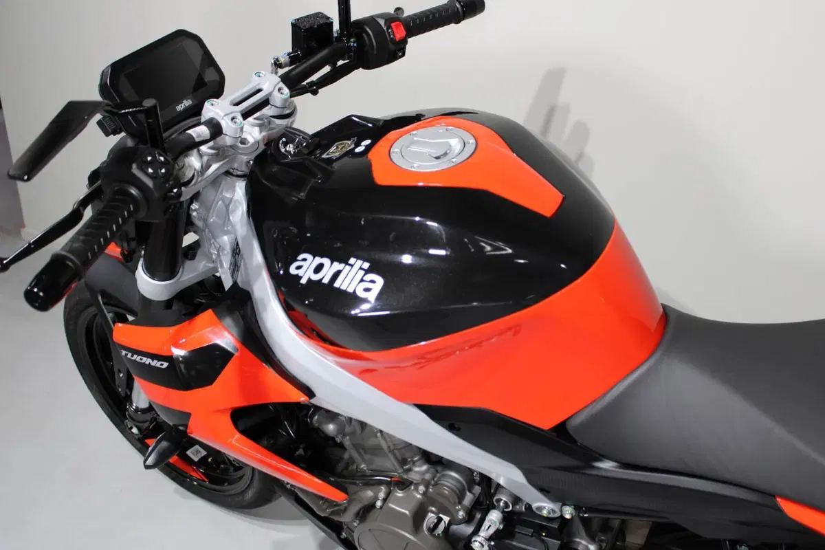 Aprilia Tuono 457 (2025 - 26) (5)