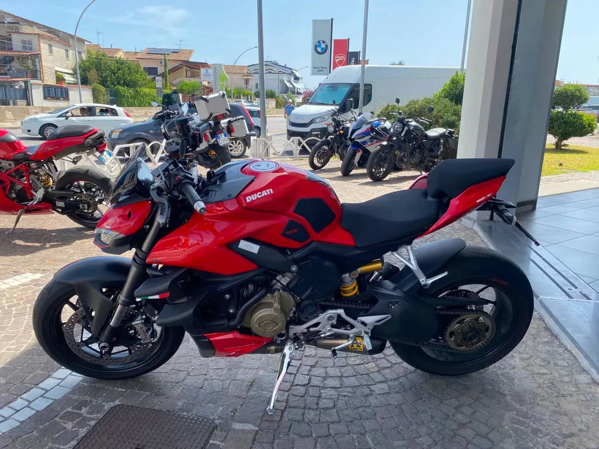 Ducati Streetfighter V4 (2023 - 24) (2)
