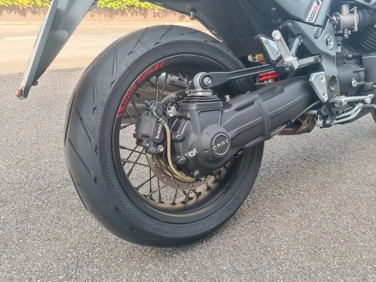 Moto Guzzi Griso 1200 8V Special Edition (2012 - 16) (7)