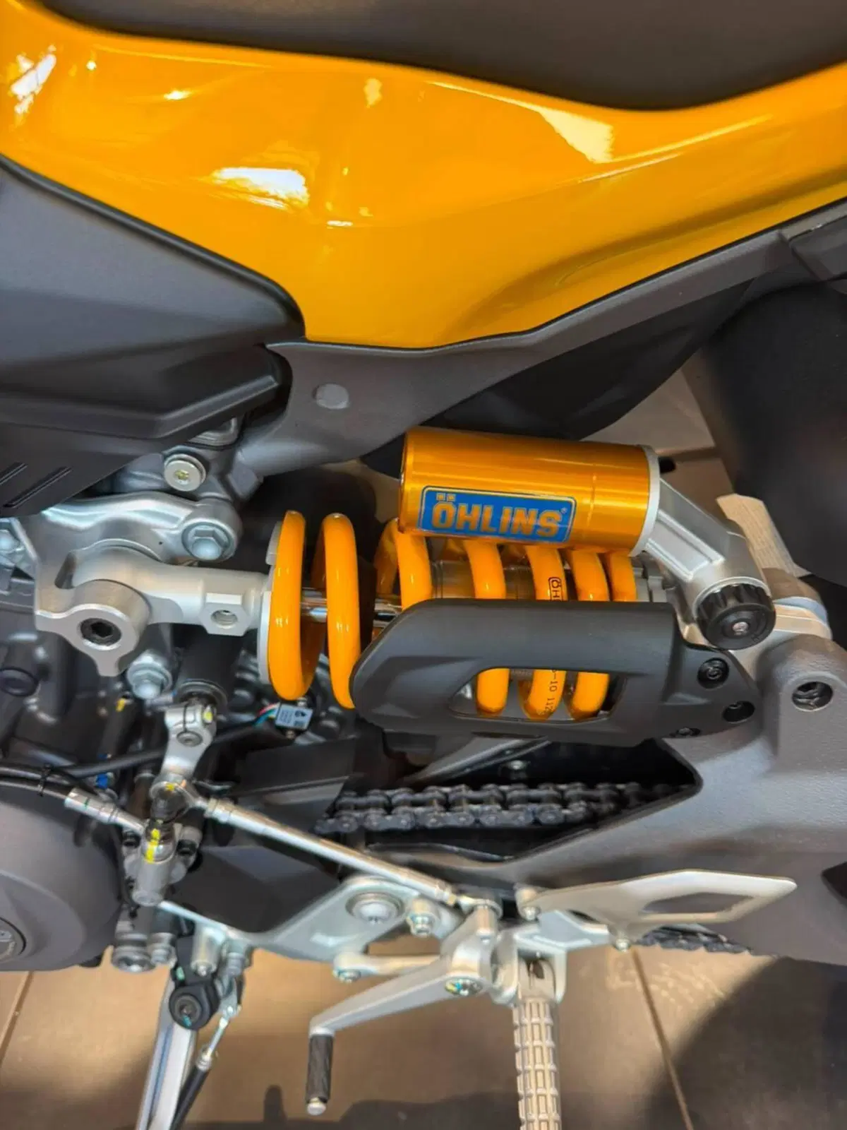 Ducati Streetfighter V2 S (2025 - 26) (10)