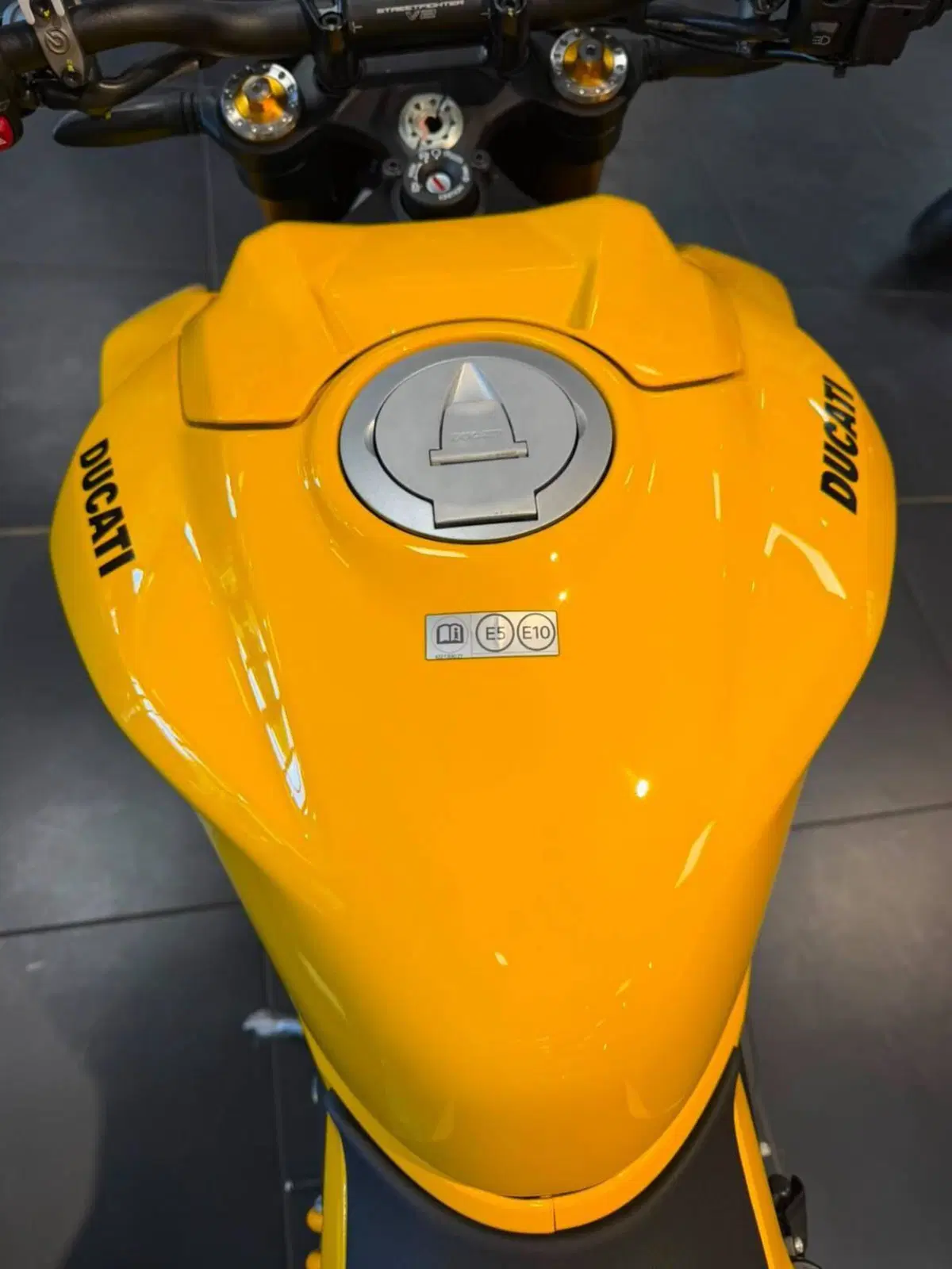 Ducati Streetfighter V2 S (2025 - 26) (11)