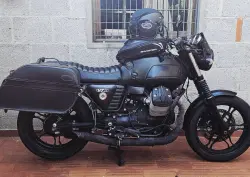 Moto Guzzi V7 II Stone (2015 - 17) usata