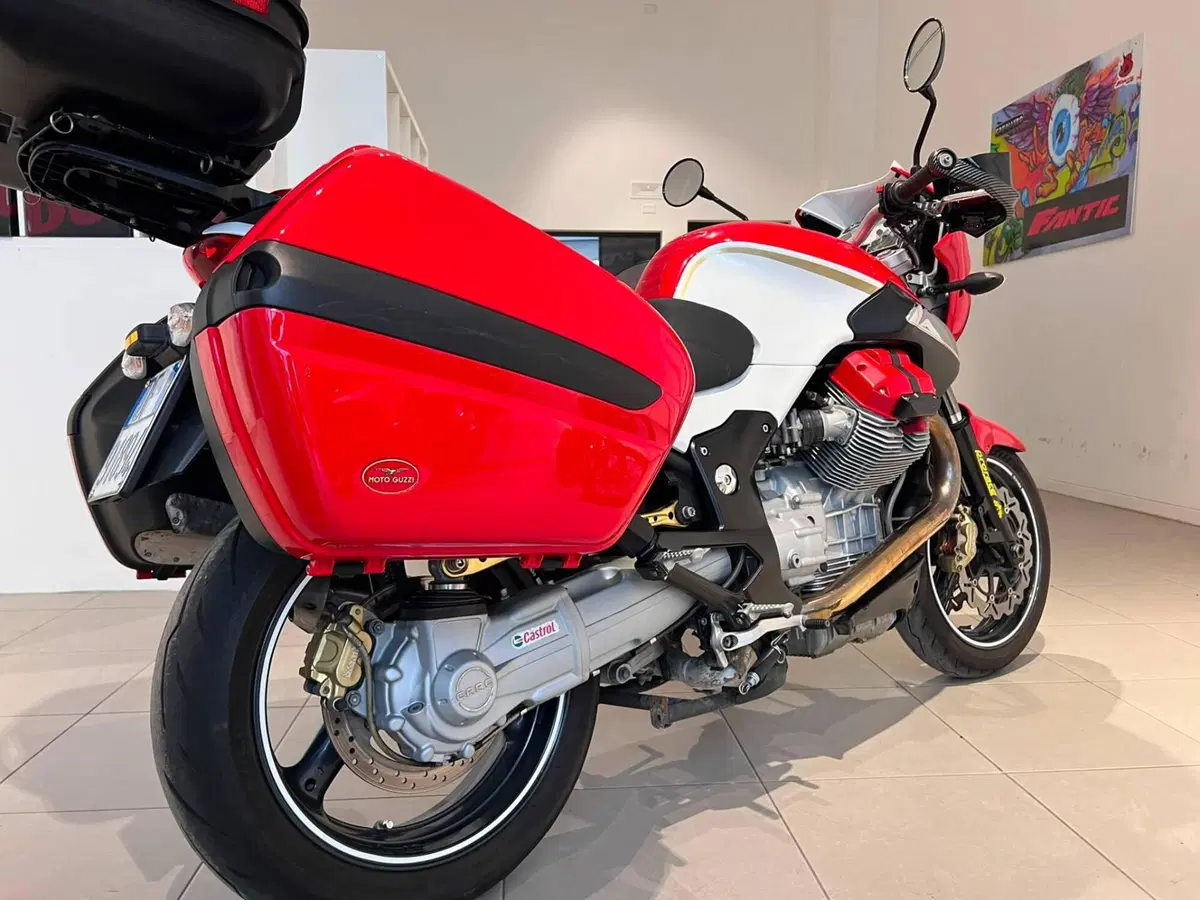Moto Guzzi Sport 1200 4V (2009 - 12) (3)