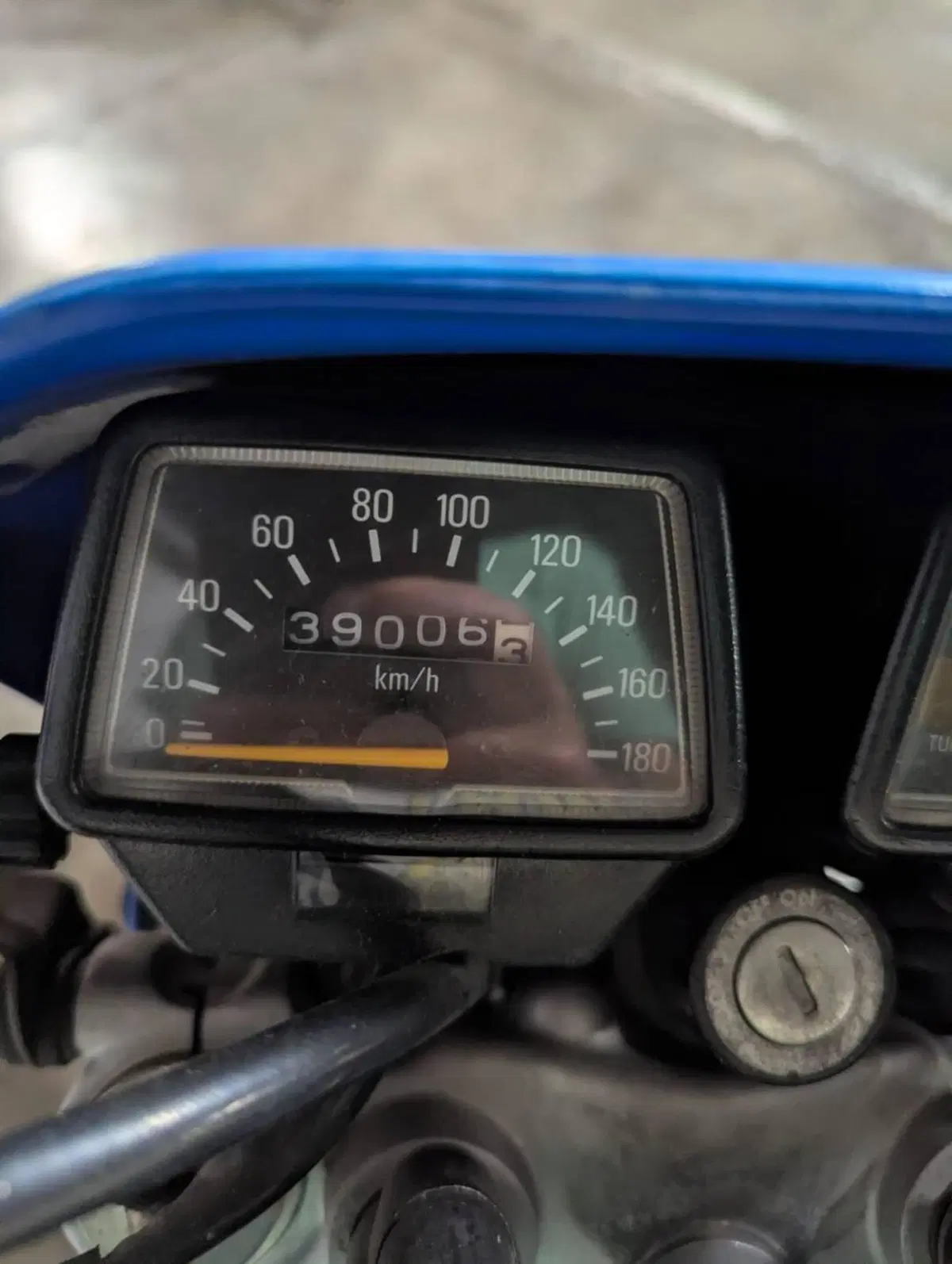 Yamaha XT600 (3)