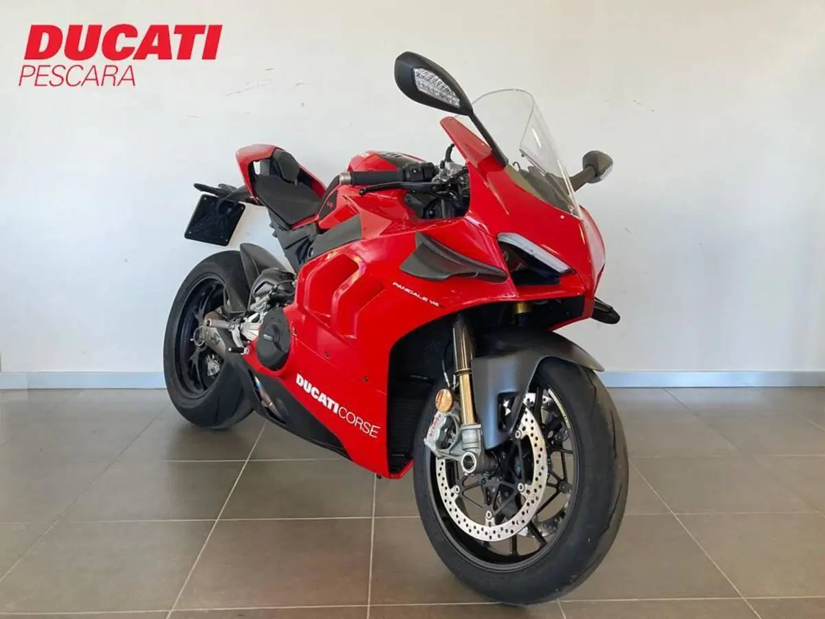 Ducati Panigale V4 S 1100 (2020) (2)