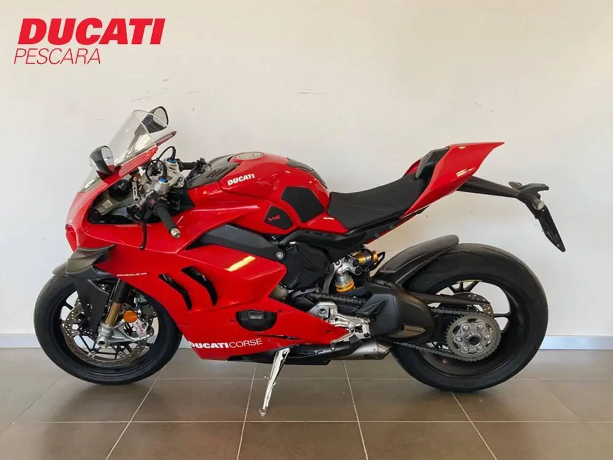 Ducati Panigale V4 S 1100 (2020) (4)