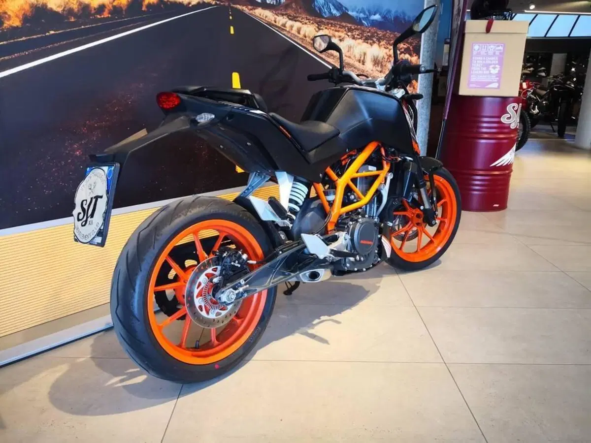 KTM 390 Duke ABS (2012 - 16) (6)