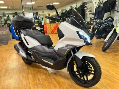 Sym ADX 300 (2024 - 26) usata
