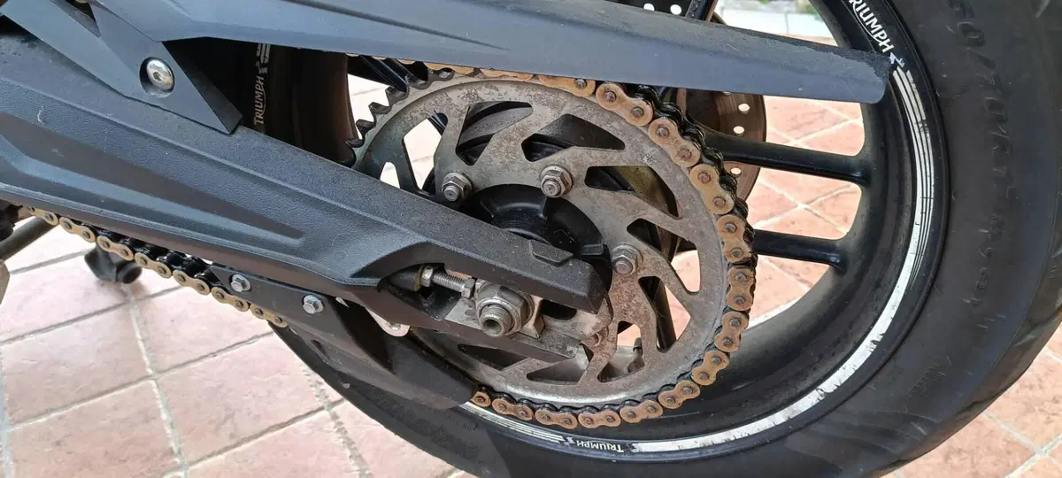 Triumph Tiger 800 XRx (2015 - 17) (7)