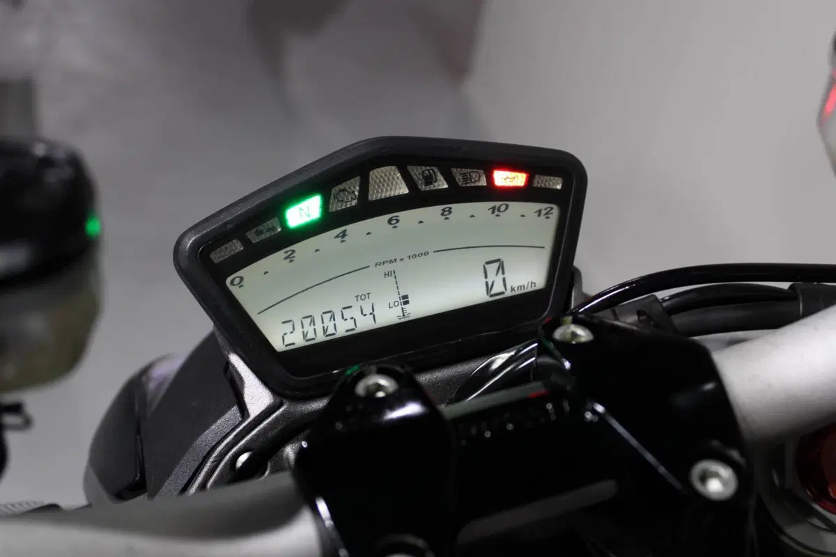 Ducati Streetfighter 848 (2011 - 15) (6)