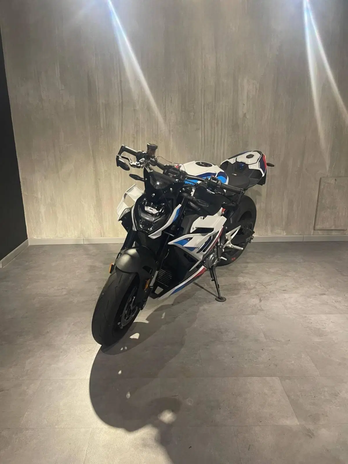 Bmw M 1000 R (2023 - 24)