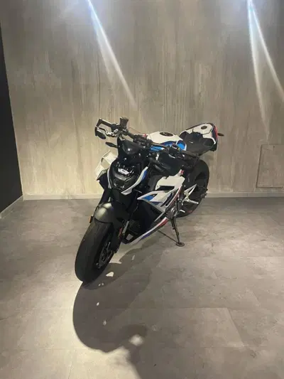 Bmw M 1000 R (2023 - 24) usata