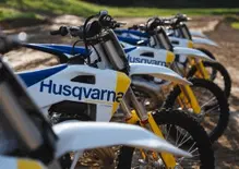 125 vs. 250 vs. 300 vs. 450! Tutte contro tutte, quale è la migliore per fare motocross? [VIDEO]