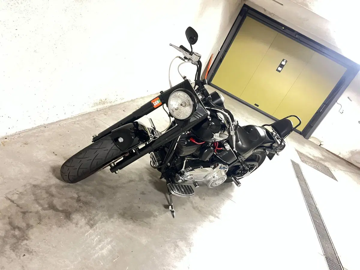 Harley-Davidson 1584 Fat Boy (2006 - 07) - FLSTF (3)
