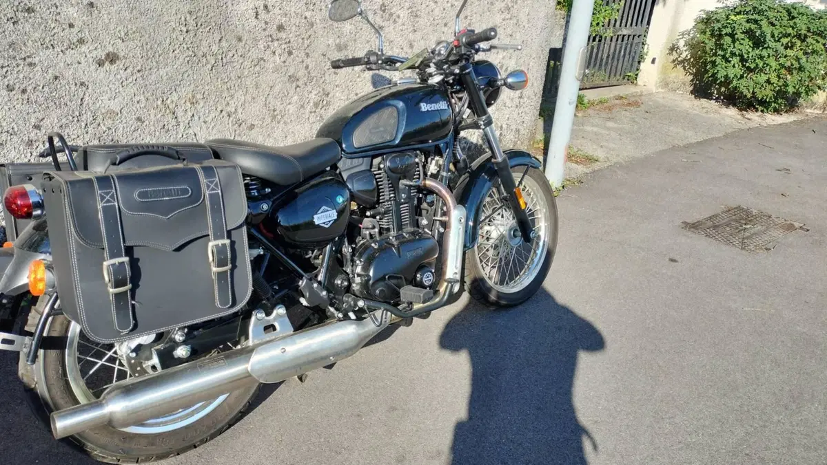 Benelli Imperiale 400 (2021 - 25) (3)