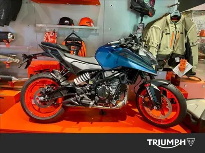 KTM 125 Duke (2026) nuova