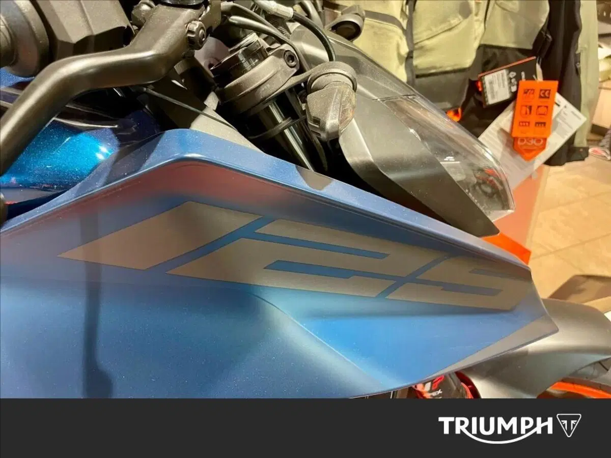 KTM 125 Duke (2026) (4)