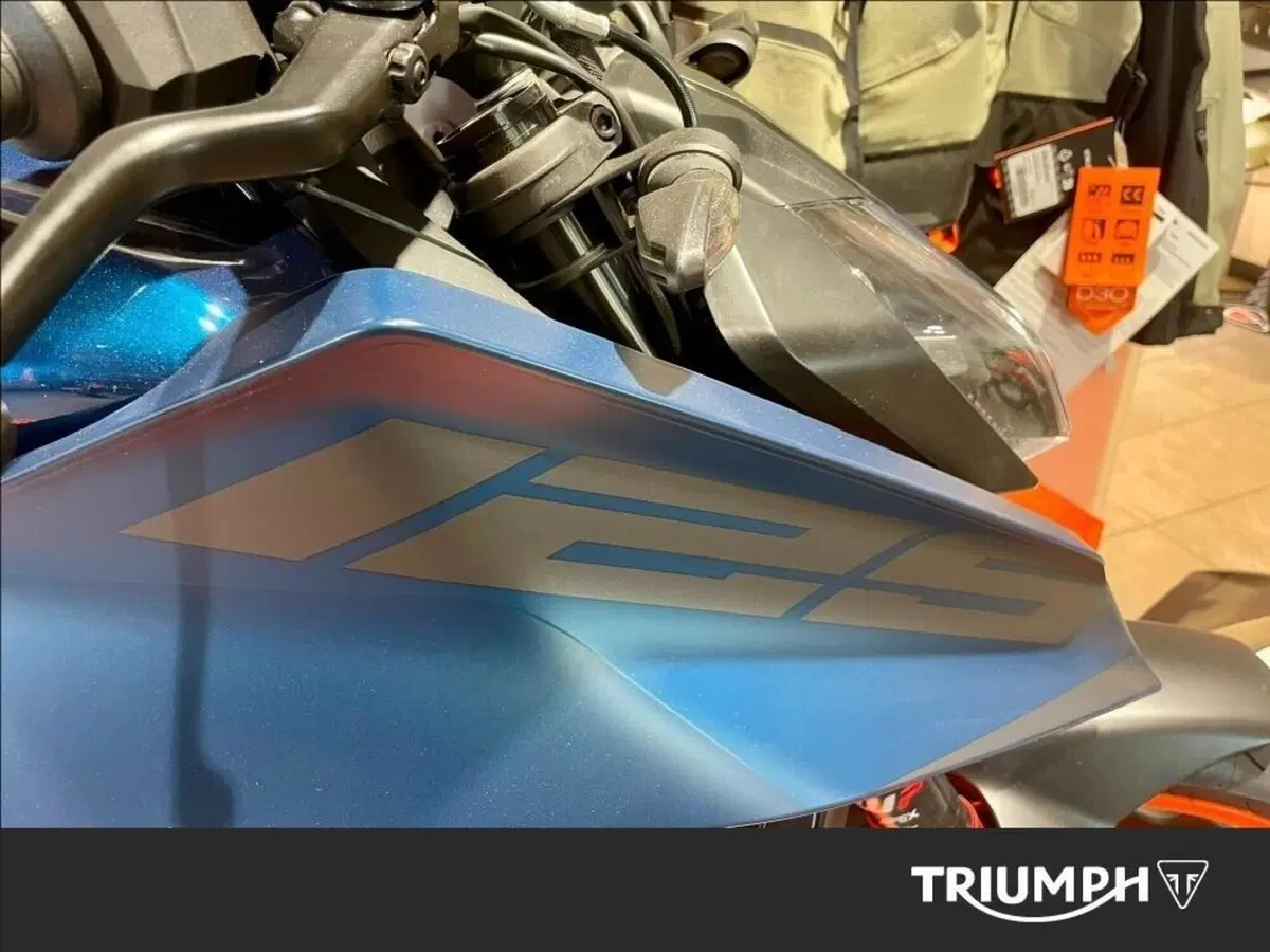KTM 125 Duke (2026) (4)