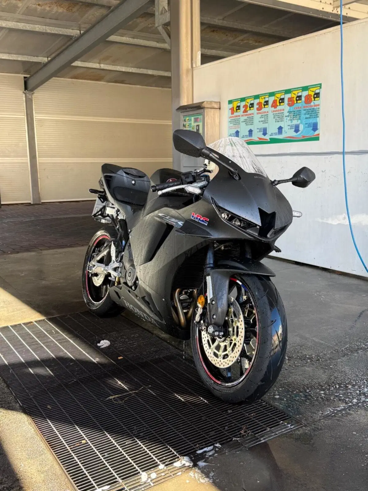 Honda CBR 600 RR (2024 - 26) (2)
