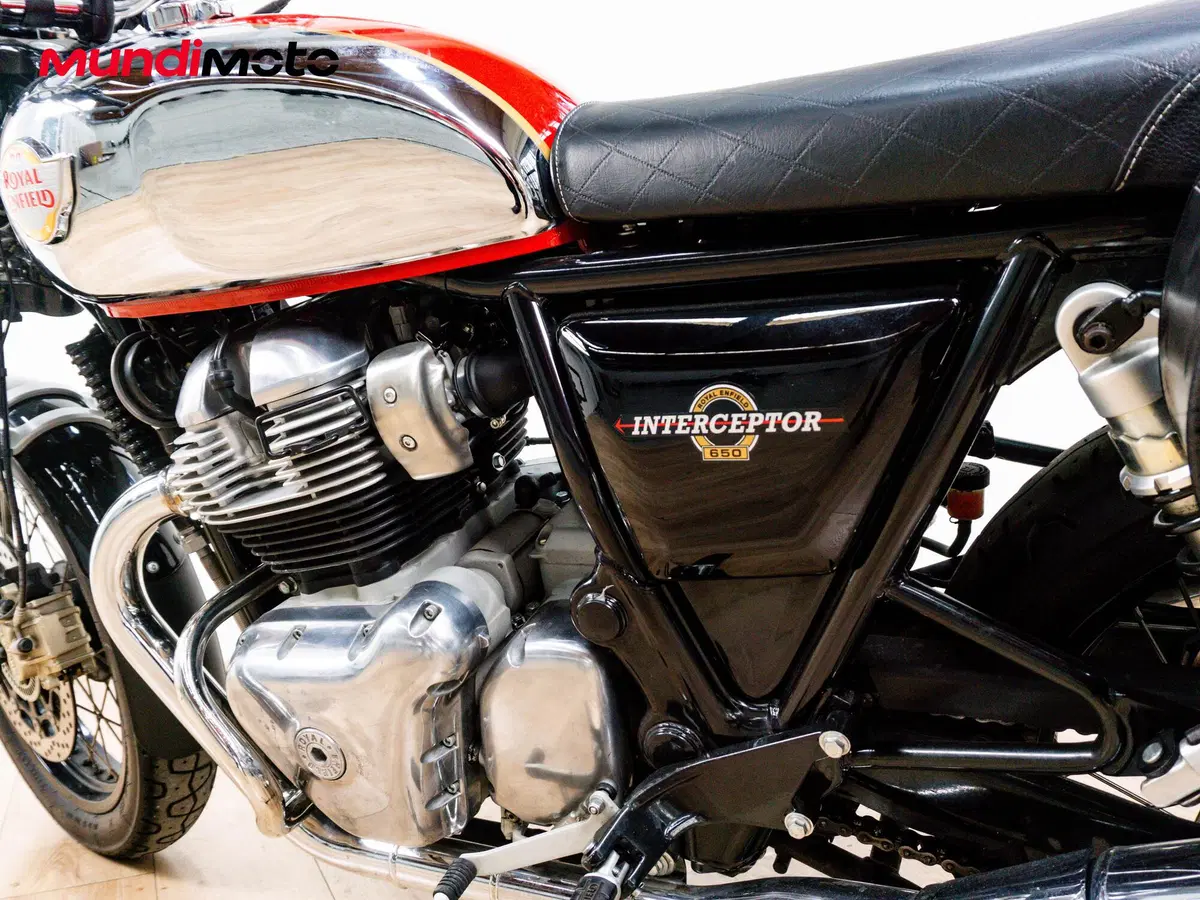 Royal Enfield Interceptor 650 (2021 - 26) (10)
