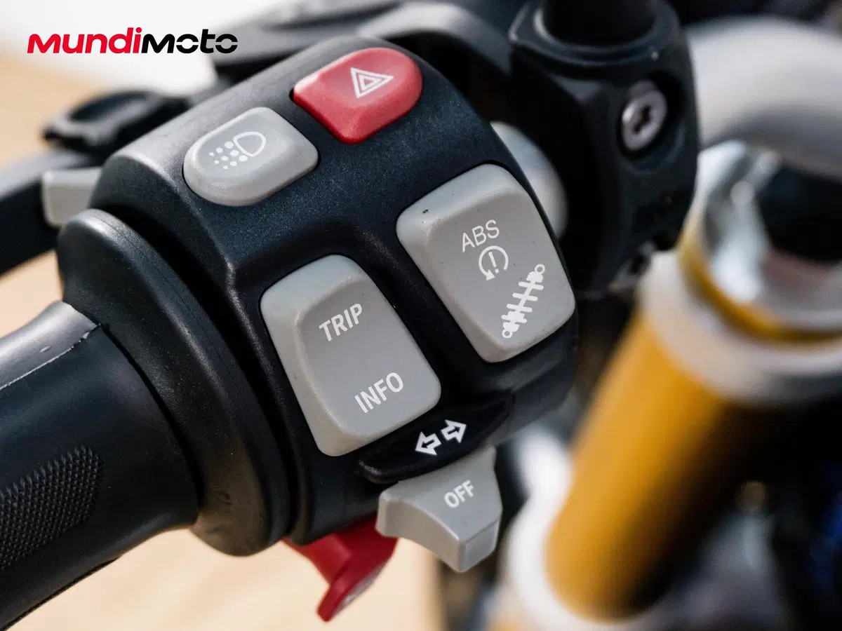 Bmw R 1200 C ABS (1997 - 2001) (17)