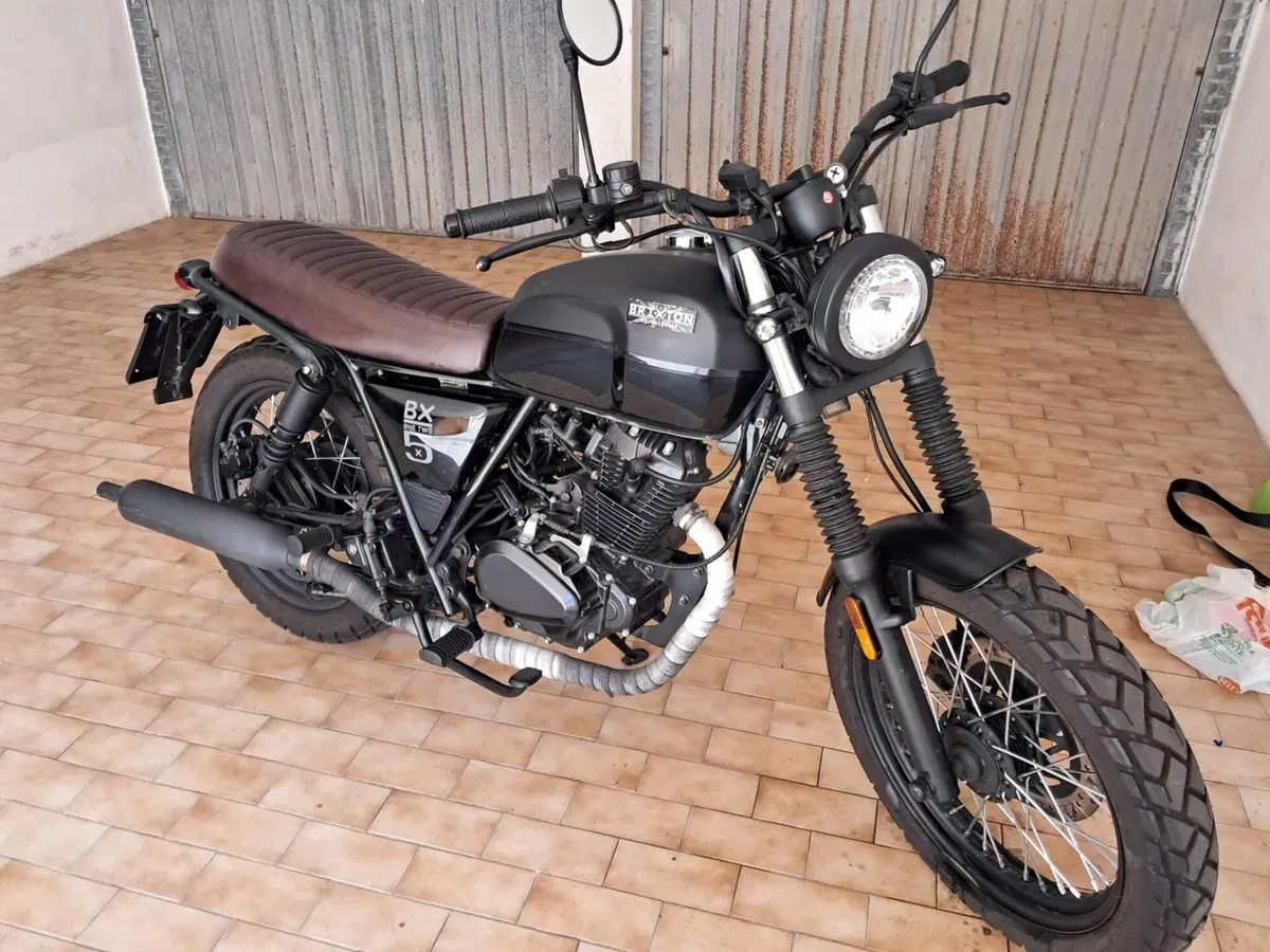 Brixton Motorcycles BX 125 (2017 - 19) (3)
