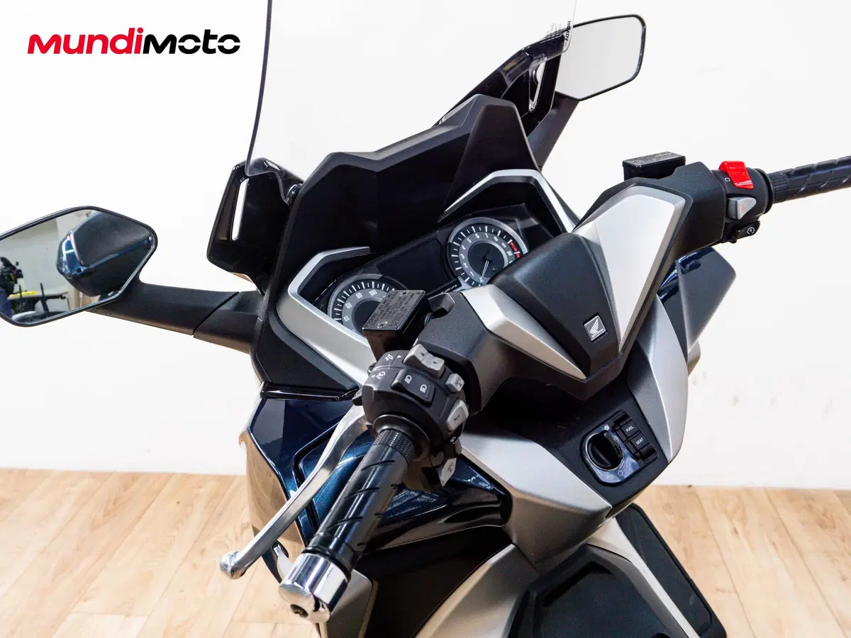 Honda Forza 300 (2019 - 20) (11)