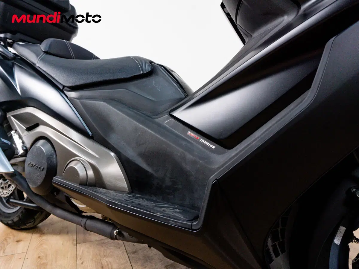 Kymco AK 550 ETS (2021 - 26) (5)