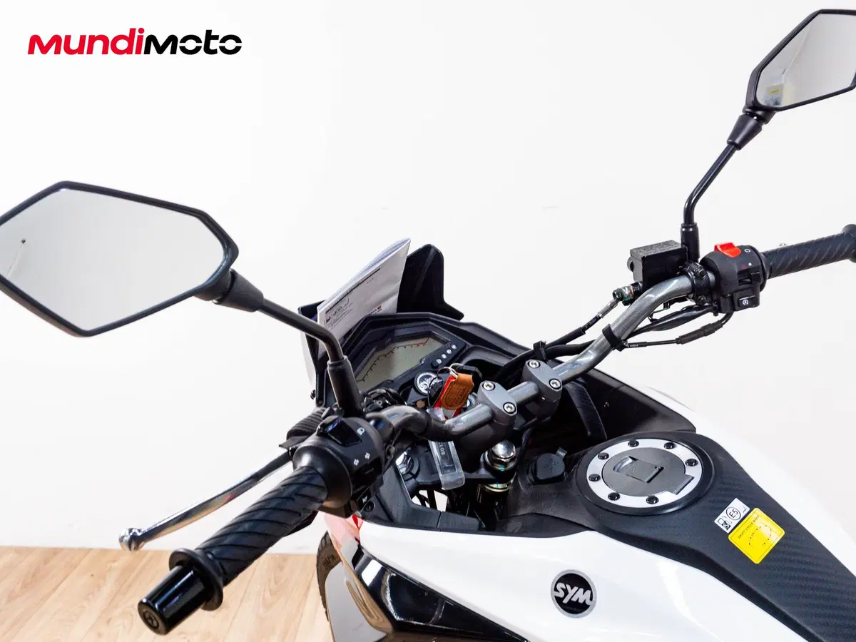 Sym NH-X 125 (2026) (11)