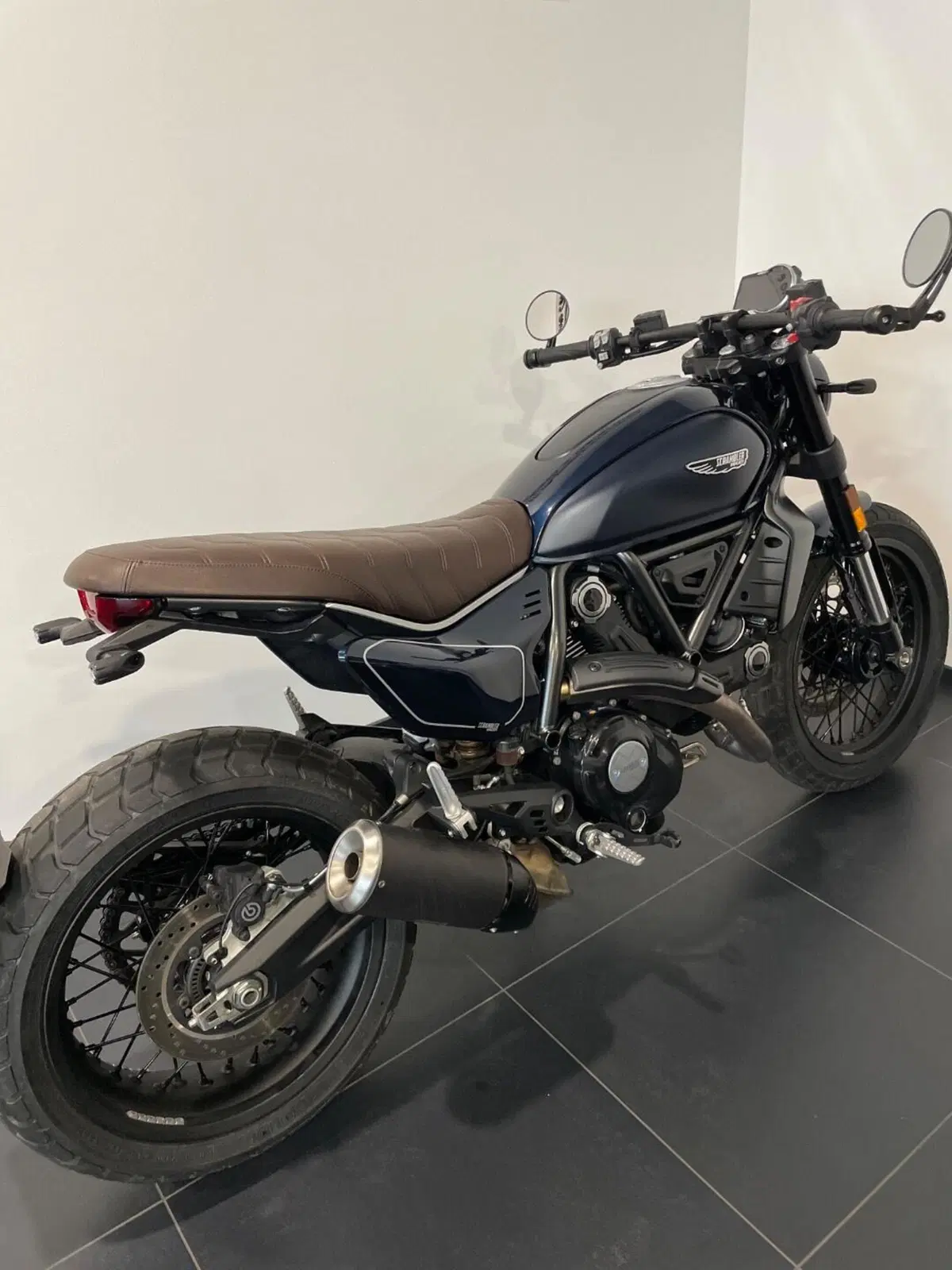 Ducati Scrambler 800 Nightshift (2023 - 24) (2)