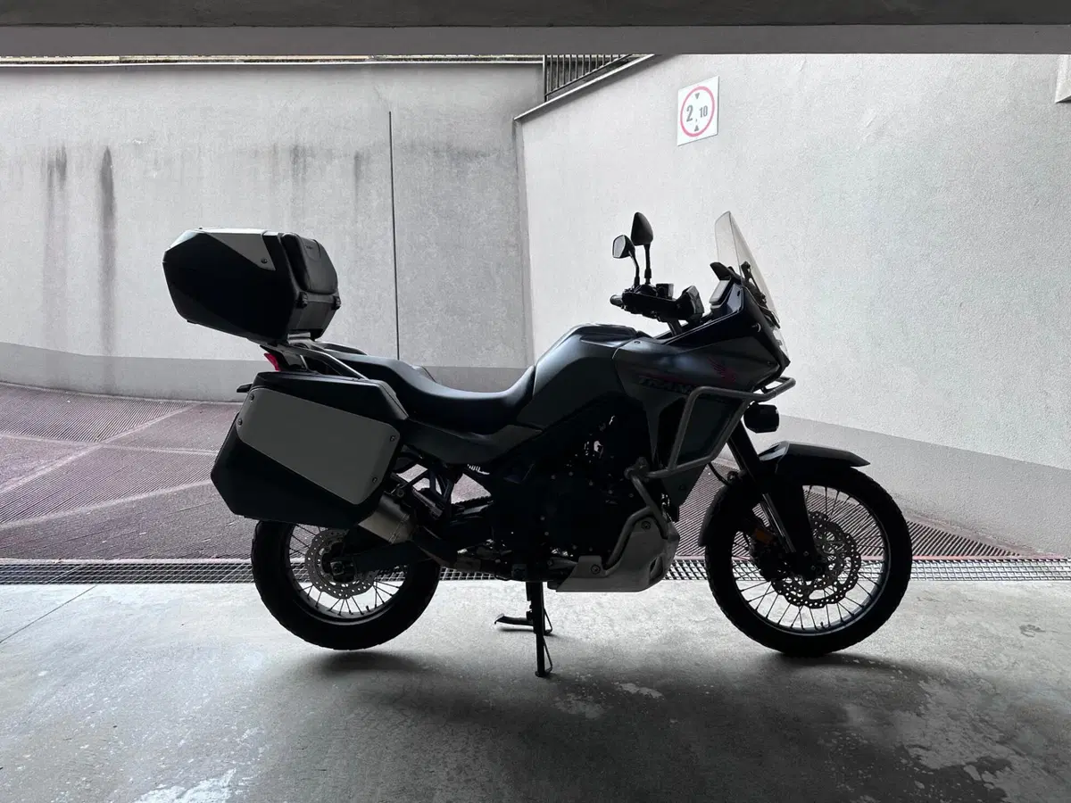 Honda Transalp XL750 Travel Edition (2023 - 24) (5)