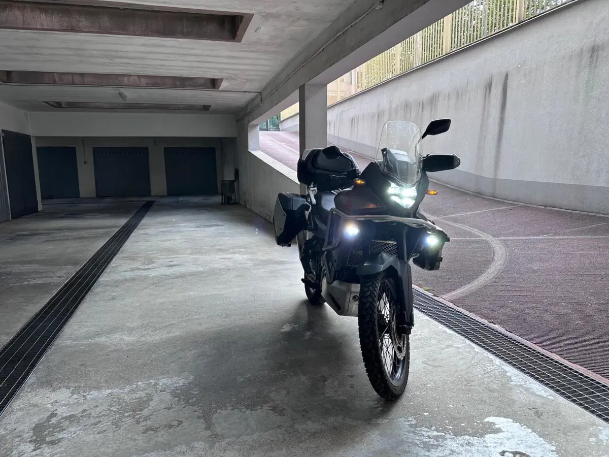 Honda Transalp XL750 Travel Edition (2023 - 24) (3)