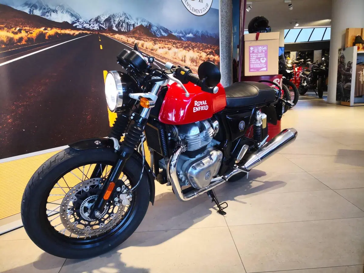 Royal Enfield Continental GT 650 (2021 - 26) (11)