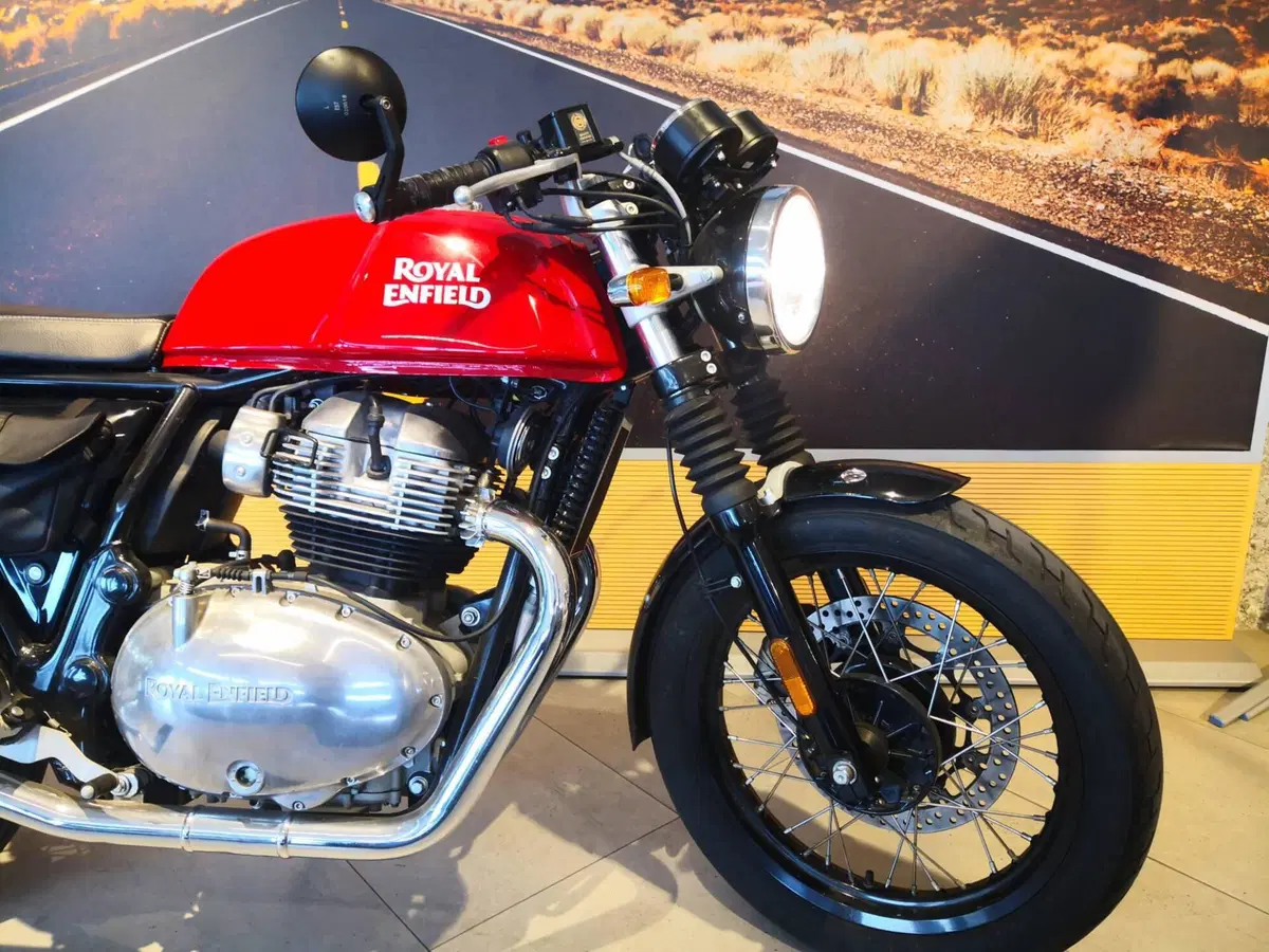 Royal Enfield Continental GT 650 (2021 - 26) (4)