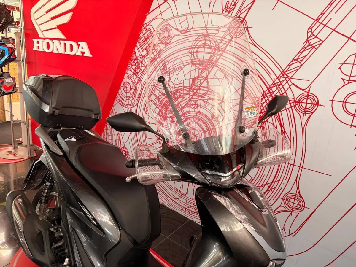 Honda SH 125i (2020 - 23) (4)
