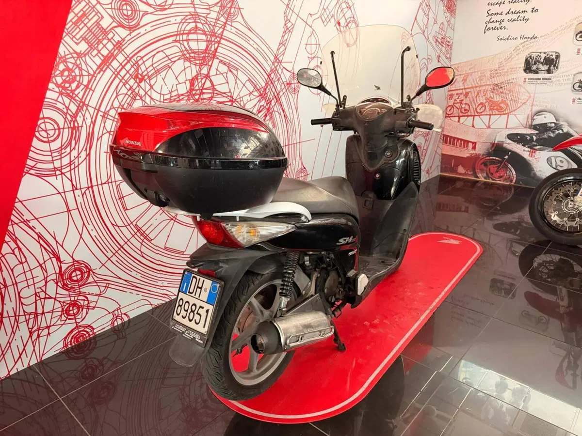 Honda SH 125 i (2005 - 08) (2)