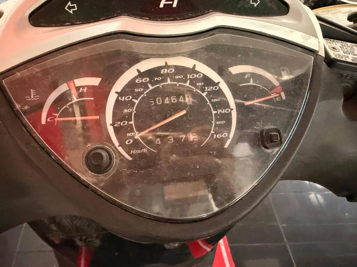 Honda SH 125 i (2005 - 08) (9)