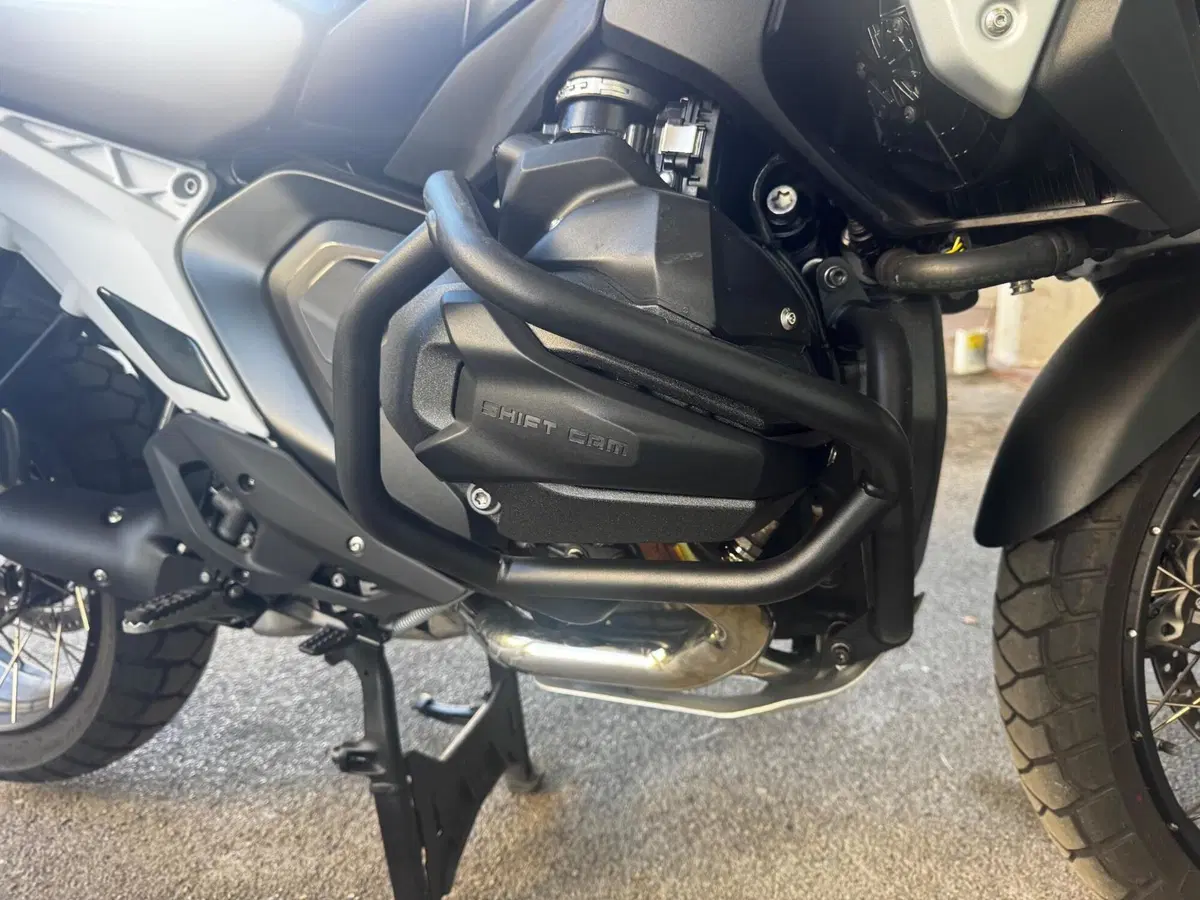 Bmw R 1300 GS Trophy (2023 - 26) (7)