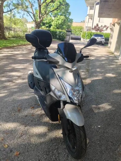 Kymco Agility 125 R16 + (2017 - 20) usata