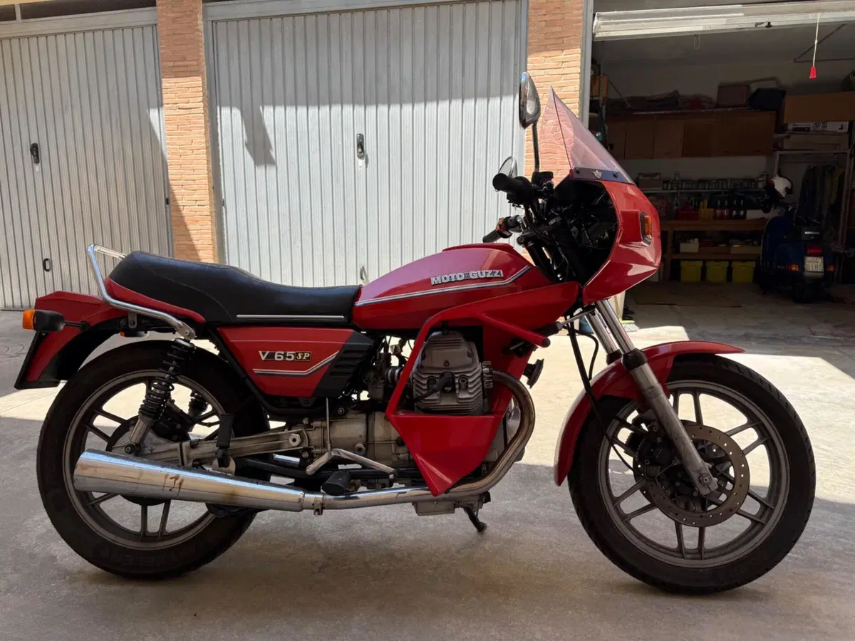 Moto Guzzi V65 SP (2)