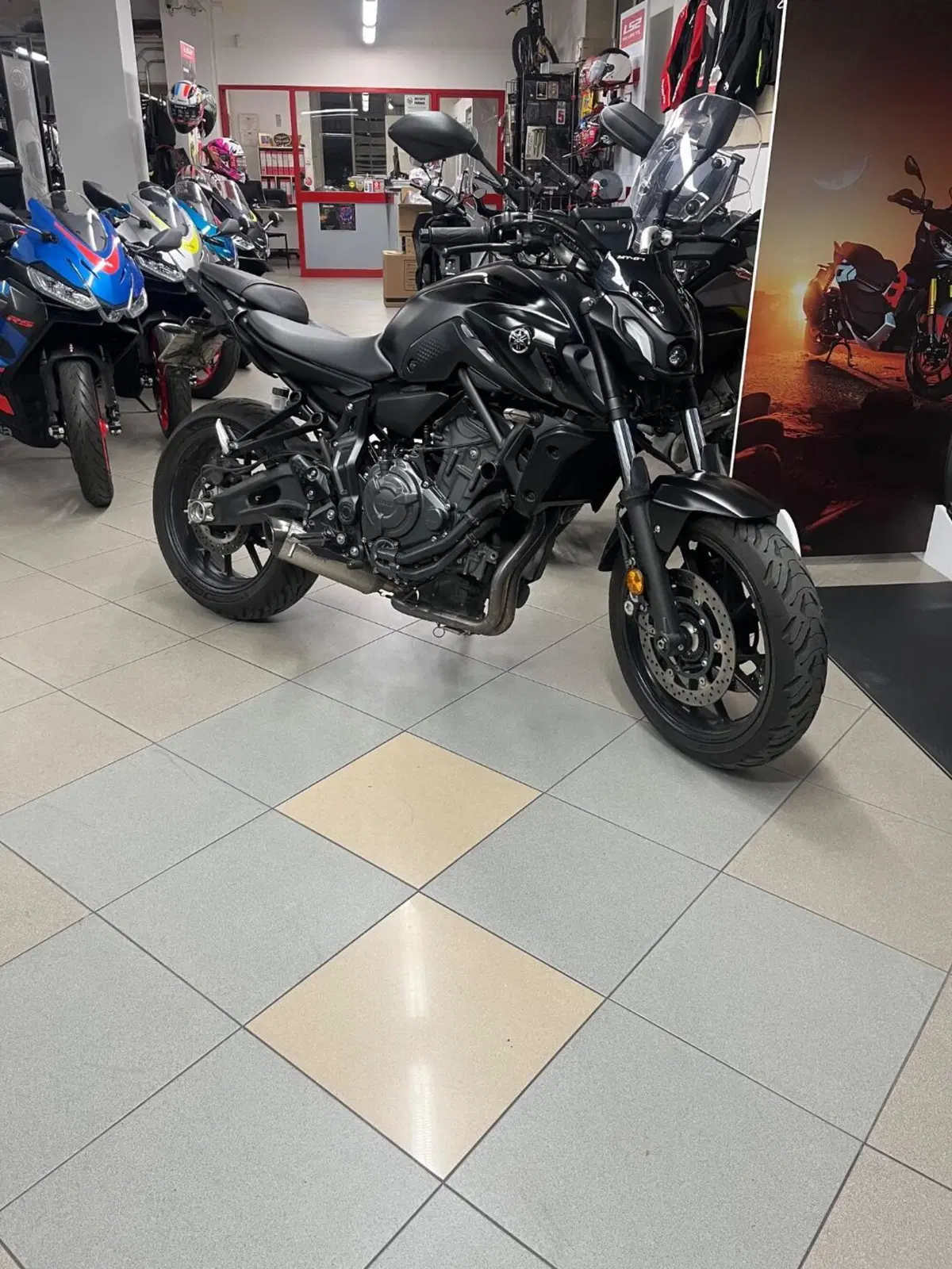 Yamaha MT-07 (2021 - 24)