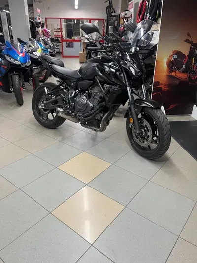 Yamaha MT-07 (2021 - 24) usata