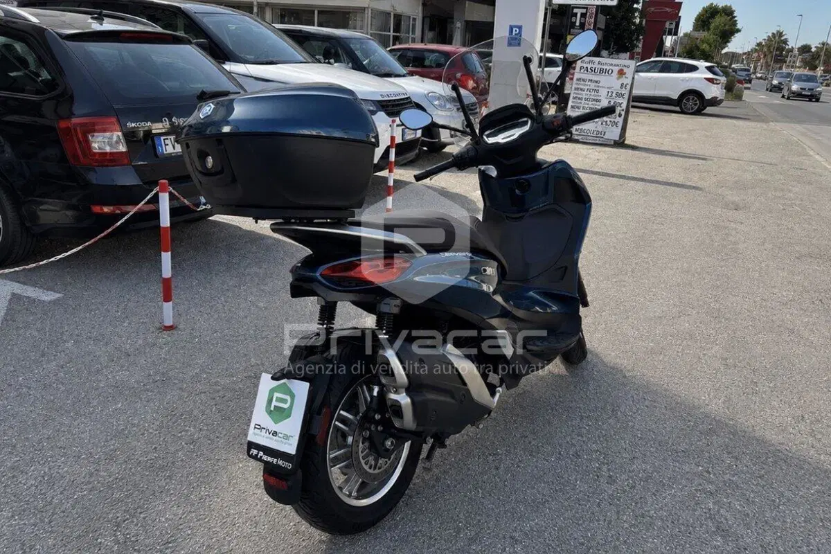 Piaggio Beverly 400 ABS-ASR (2021 - 24) (4)