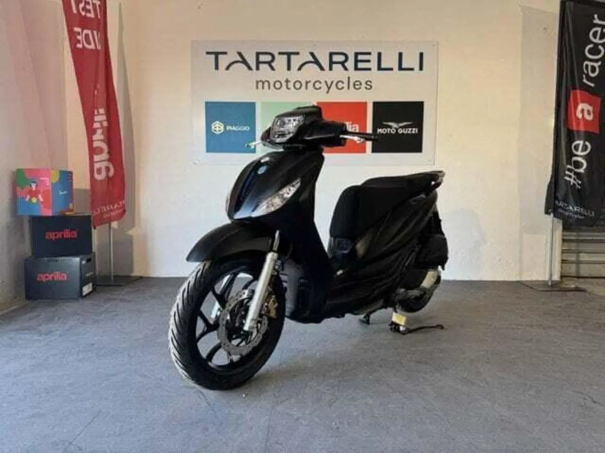 Piaggio Medley 125 S (2025 - 26) (5)